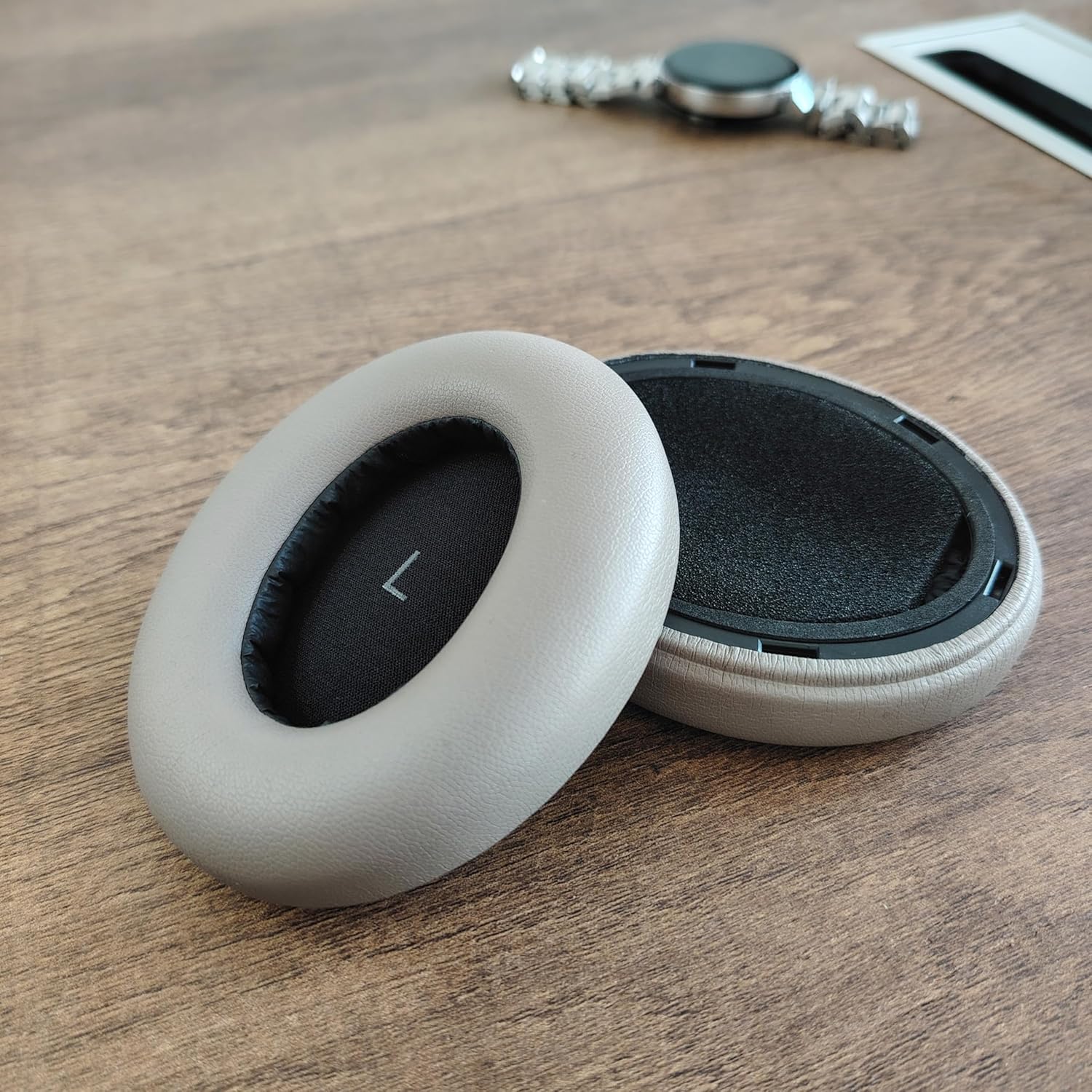 Sennheiser Headphone Momentum 4 - Almohadillas suaves de repuesto para auriculares